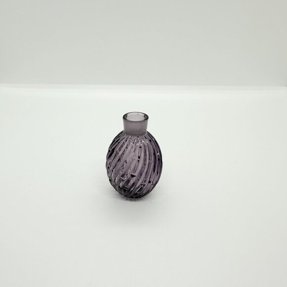 Vintage Perfume Bottle Vase Purple Glass Oval Faceted Miniature Witchy Halloween - Picture 4 of 6